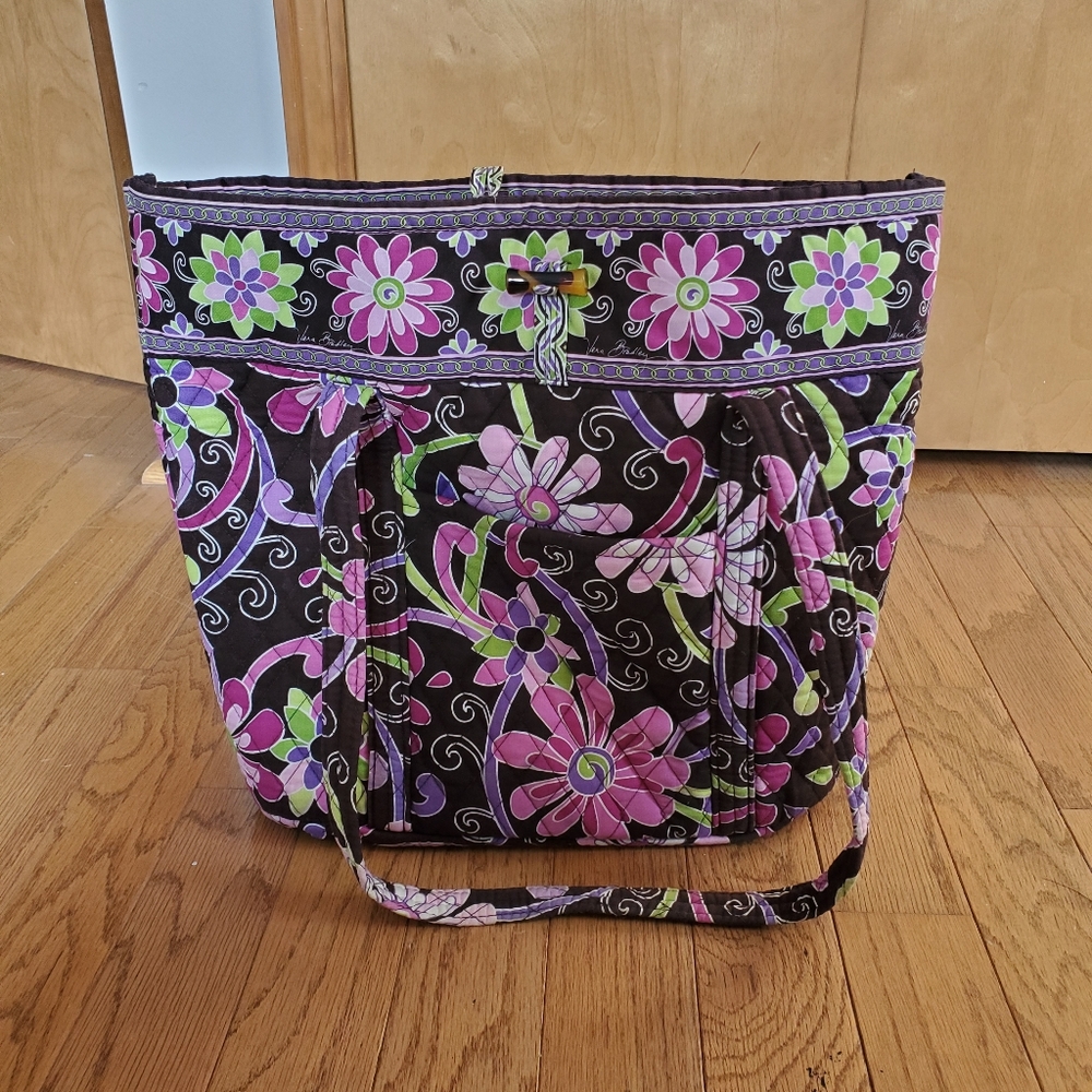 Vera Bradley Vera Tote